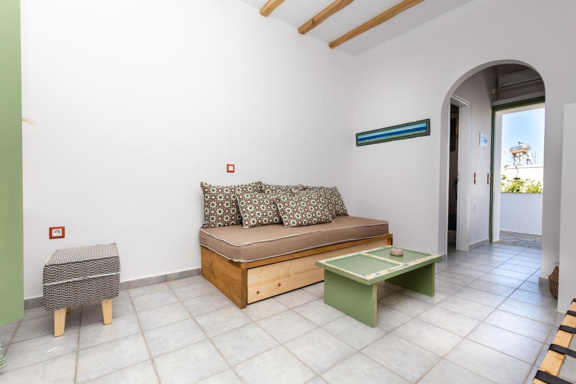 Ailouros Summer Hotel Schoinoussa Esterno foto